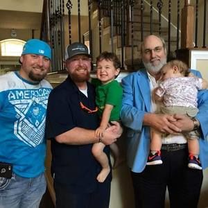 Meet your Posher, Barton